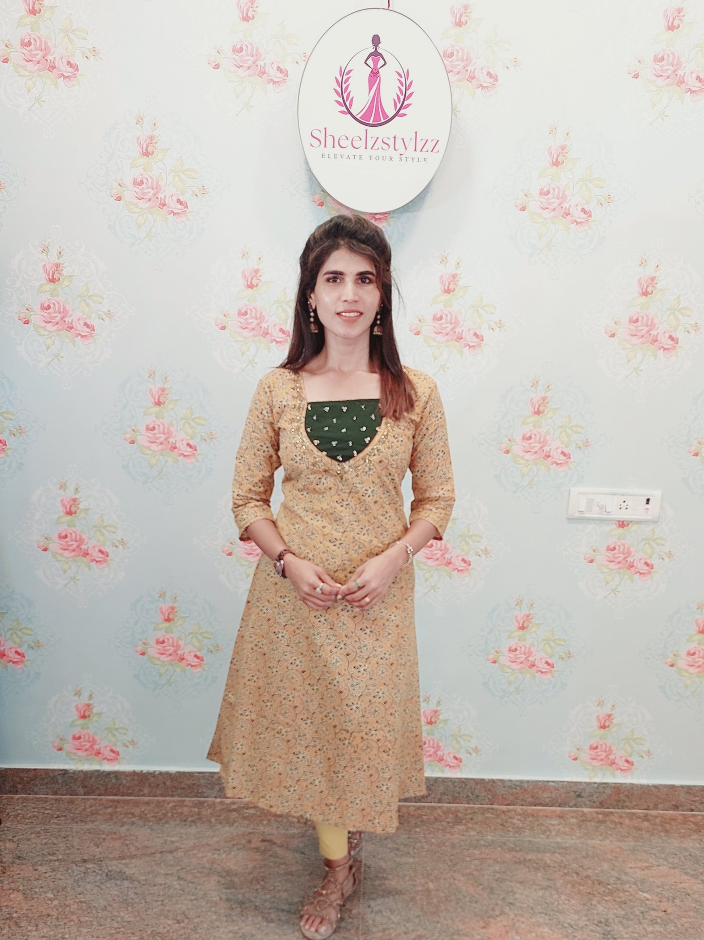 AJARAK HANDWORK KURTI