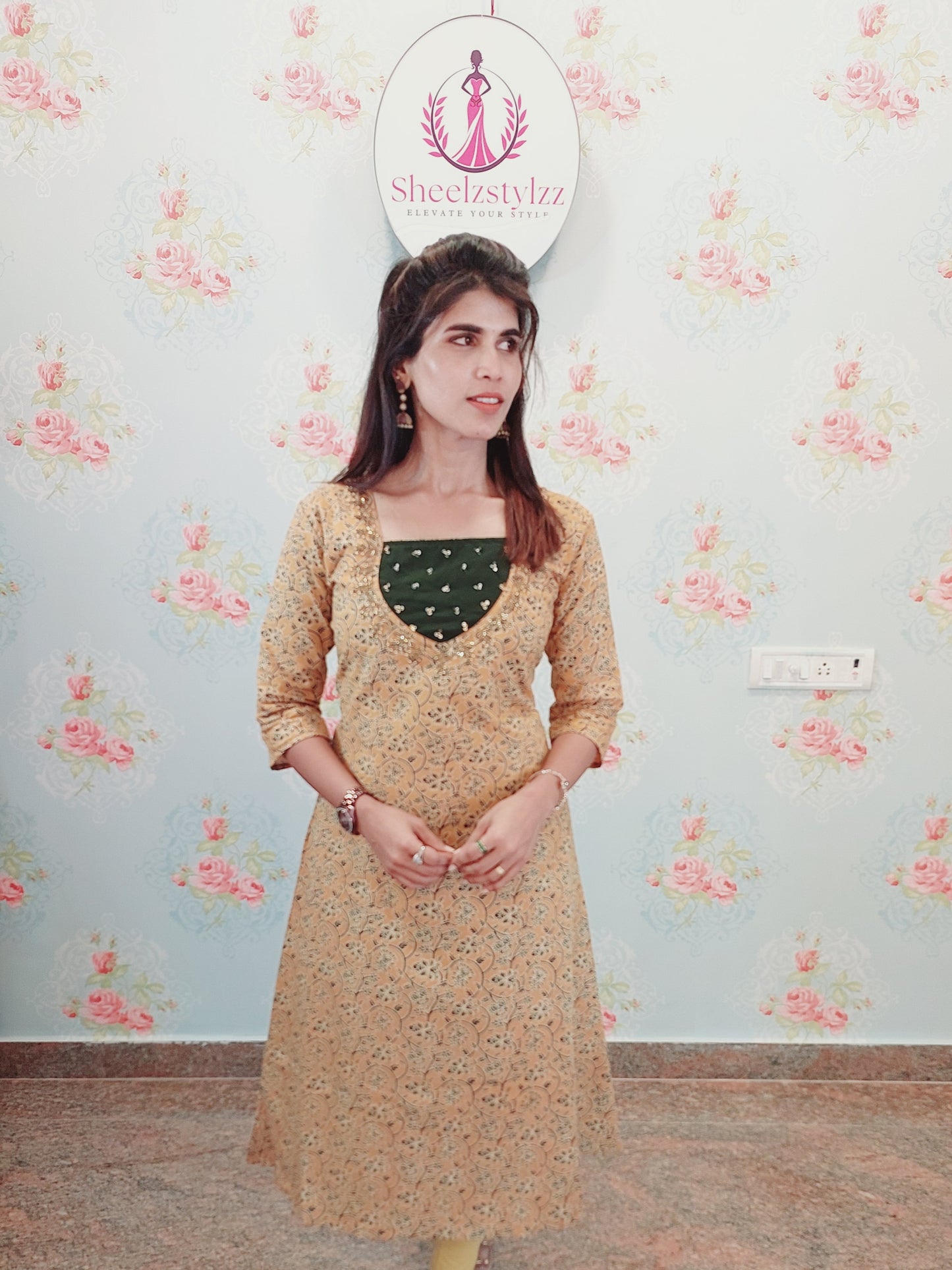 AJARAK HANDWORK KURTI